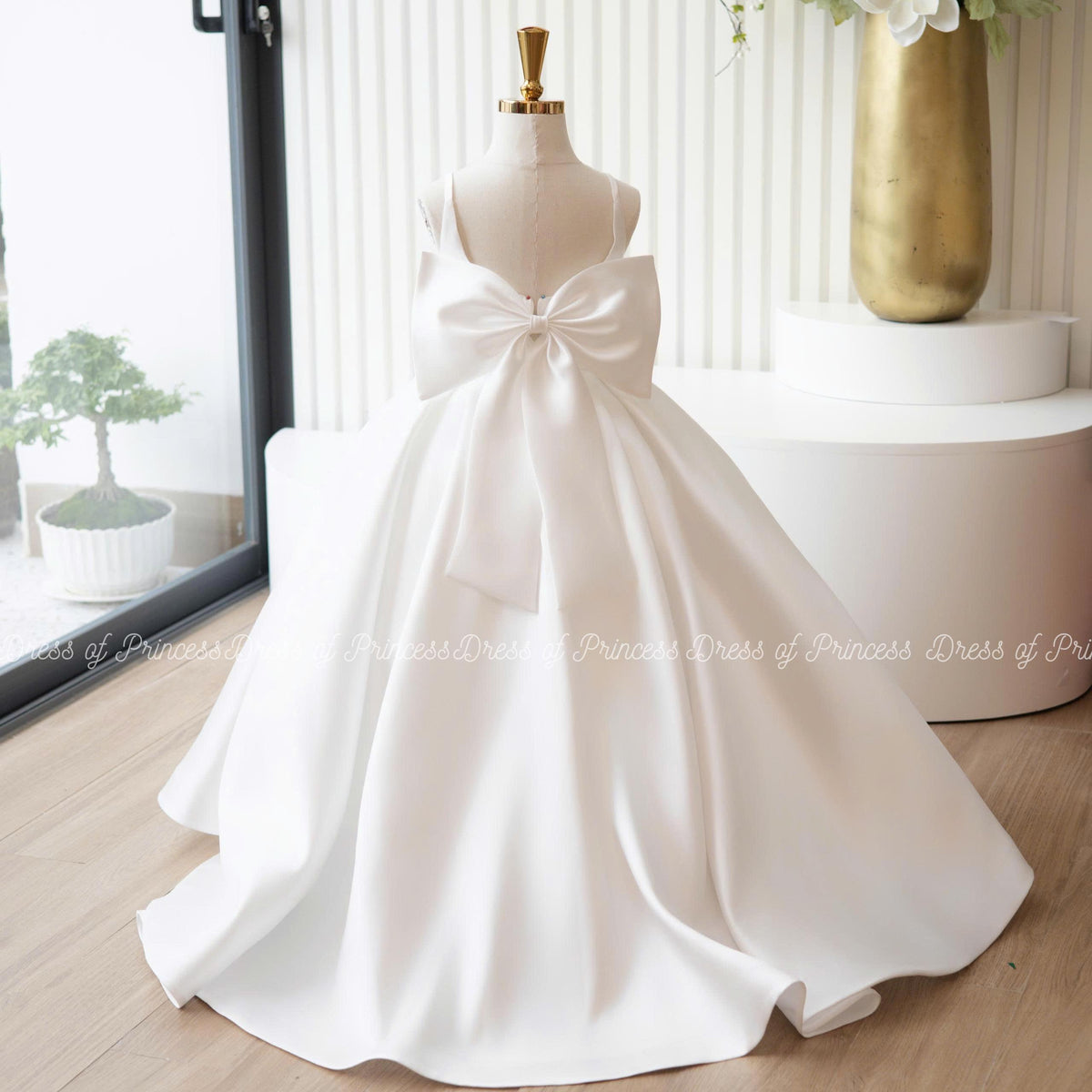 Luxury Satin Flower Girl Dress with Veil & Big Bow | Custom Colors | Wedding Birthday Communion Gown for Toddler and Girls