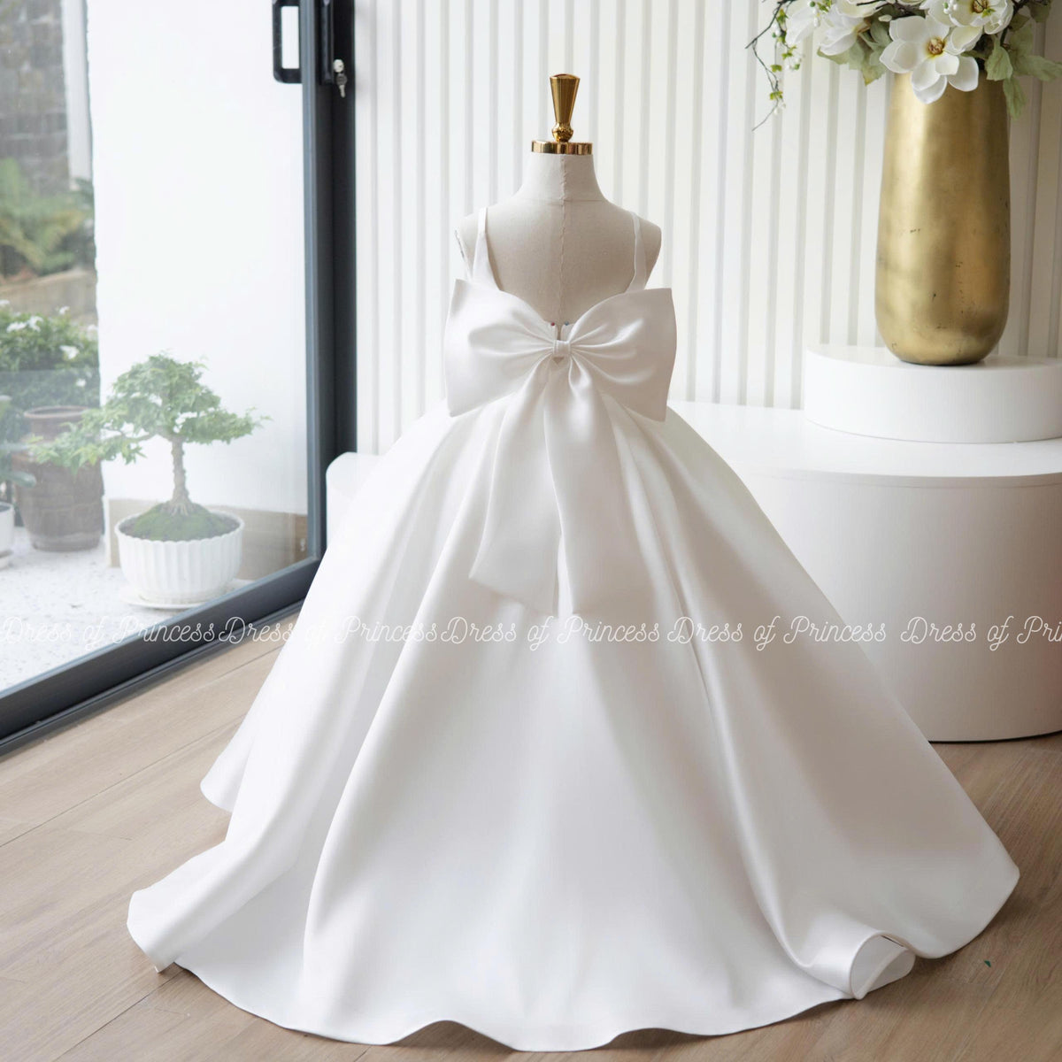 Luxury Satin Flower Girl Dress with Veil & Big Bow | Custom Colors | Wedding Birthday Communion Gown for Toddler and Girls